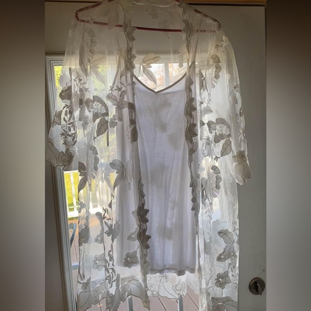 White Lace Bridal Robe